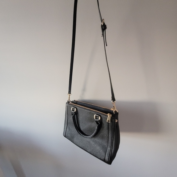 Black Gold Zip Saffiano Galleria Satchel Crossbody Top Handle Katie Judith Bag - Picture 12 of 12